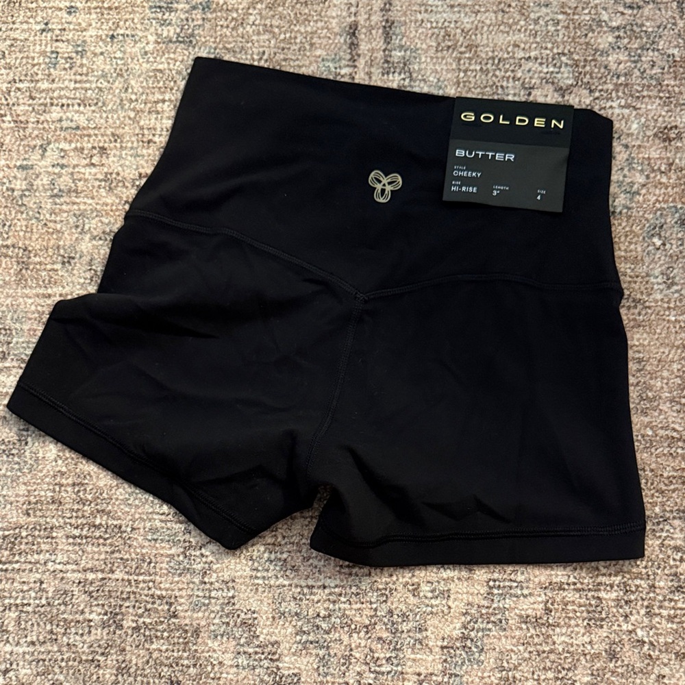 Aritzia high rise 3” biker shorts